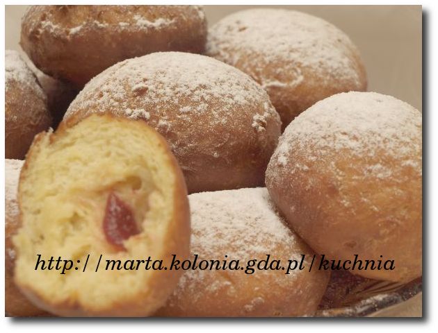 Pączki z marmoladą różaną