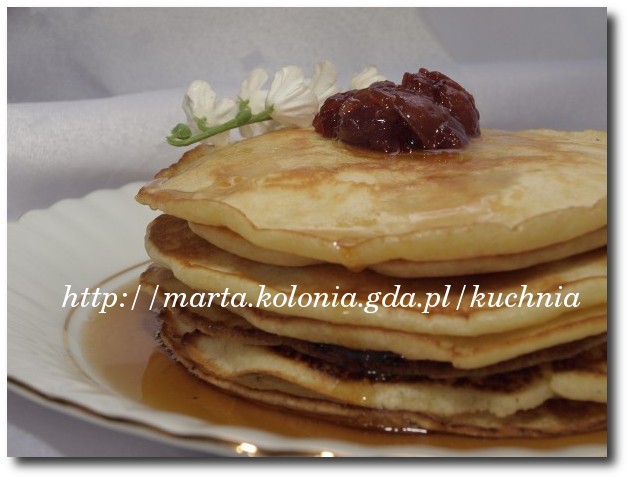 Pancakes z syropem klonowym